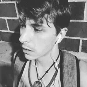 Meet your Posher, Josh